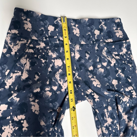 Sweaty Betty Kids Leggings in Navy and Pink Print - Picture 11 of 11